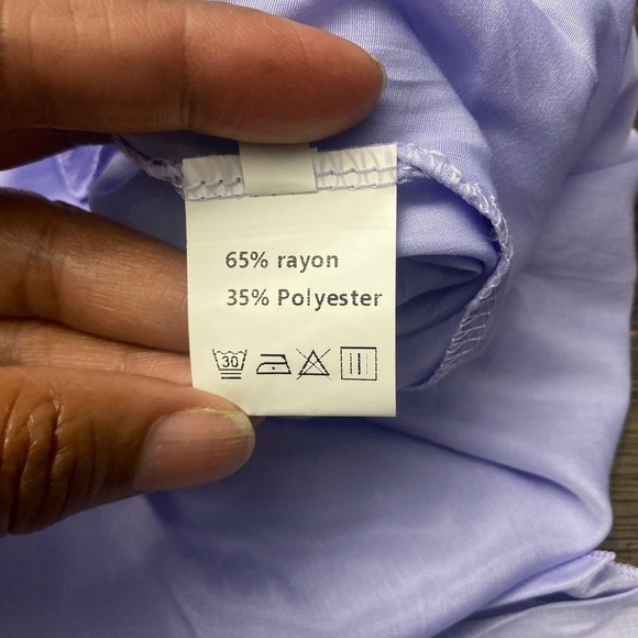 Purple Ruffled Tiered Maxi Sundress
A romantic and feminine maxi sundress L - Picture 6 of 7